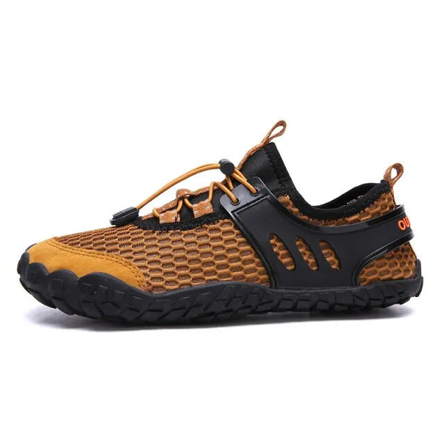 Men Women Water Shoes Outdoor Climbing Quick Dry Hiking Shoes